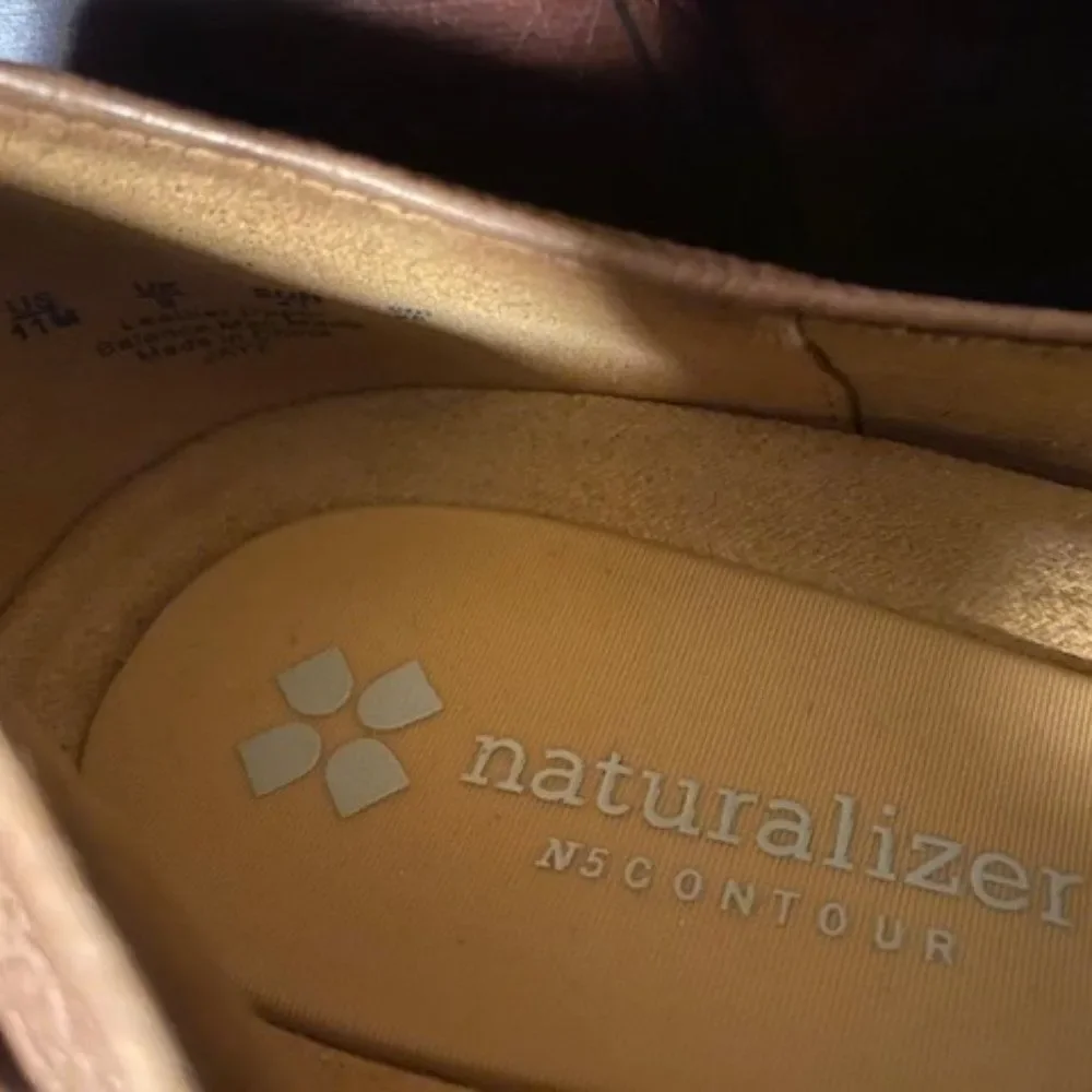 Naturalizer N5 Contour Jaye Alligator print slip on flat shoe, size 11M